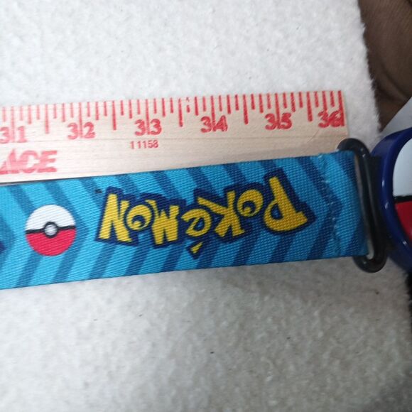 Pokémon Trainer Belt Buckle & Strap Replacement Part 2018 Poké Ball 19332MN - Picture 6 of 11